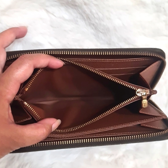 Auth Louis Vuitton Monogram Zip long wallet - Picture 8 of 12